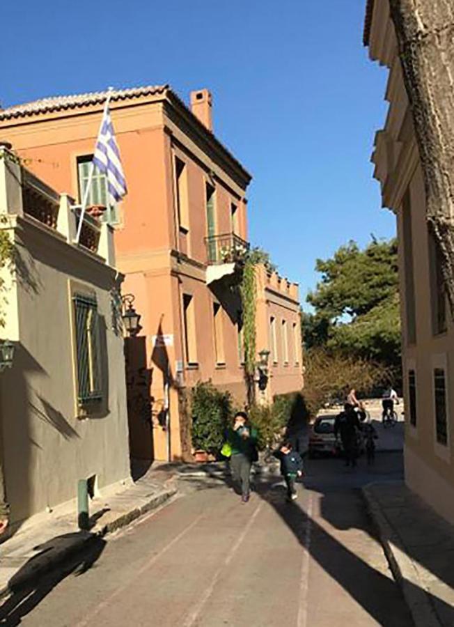 Adrianou At Heart Of Plaka Apartment Атина Екстериор снимка